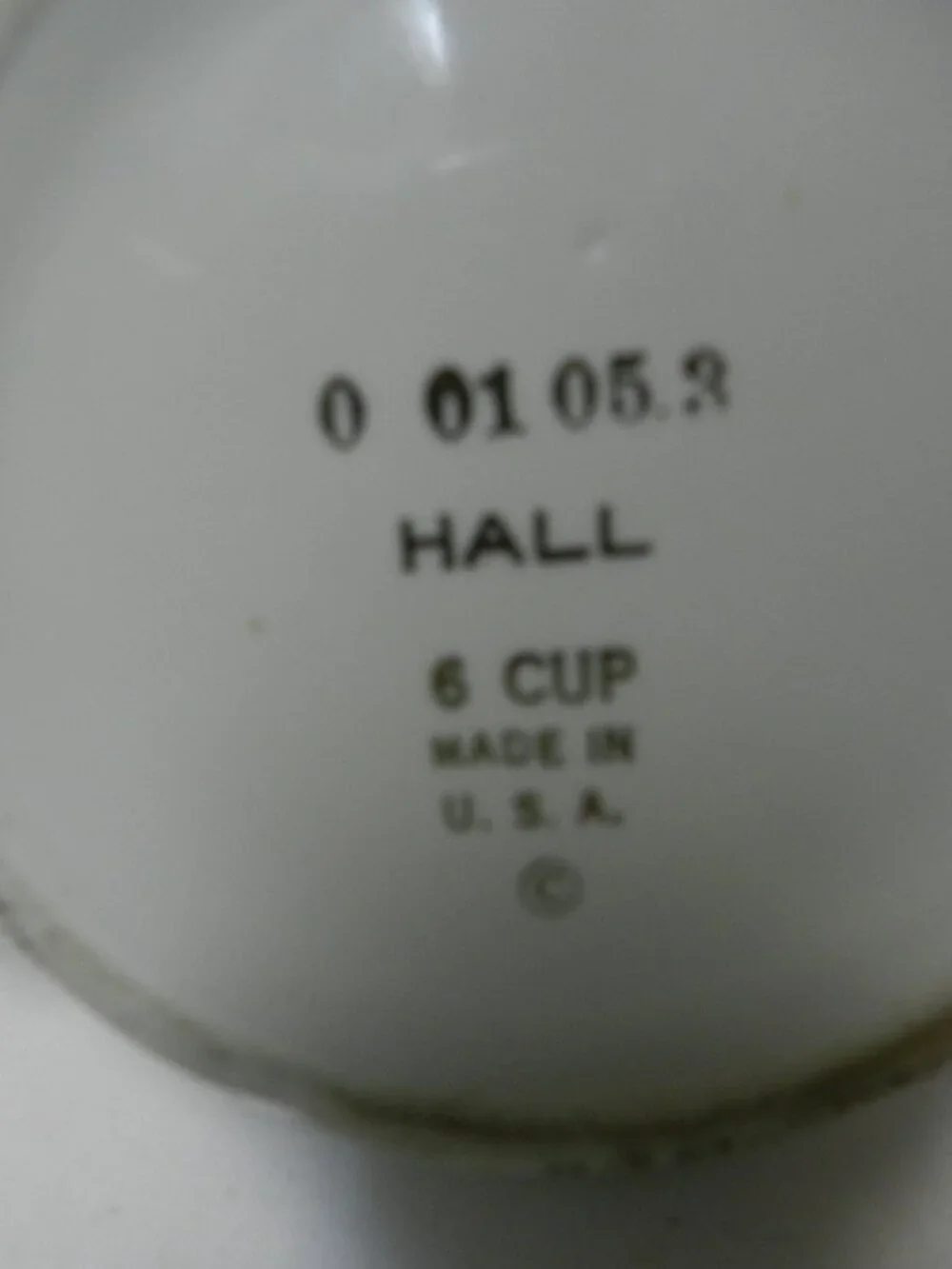 Hall 0917 Vintage teapot gold white w/ lid holds 6 cups Mid Century ceramic lid